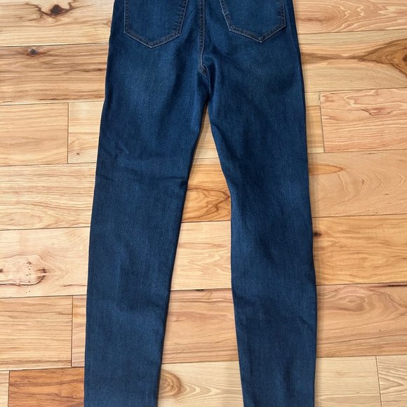 HERS Denim - New with Tags - Two Washes - Multiple Sizes - Picture 5 of 10